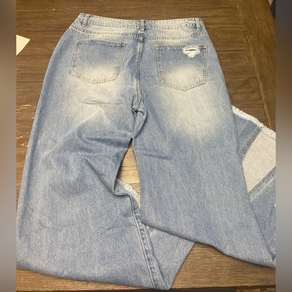 DenimColab Highwaisted Distressed Wide Leg Split Loose Hem XXL Jeans - Picture 9 of 10